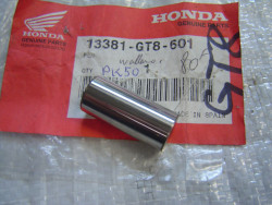 maneton de bielle (A) de PK50 idem 13381GT8600