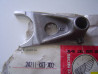 Fourchette de boîte droite Honda CR125RC - Réf. 24211KA3700