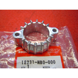 Bride Échappement Honda VF750C VF750F VF750S - Réf. 18231MB0000