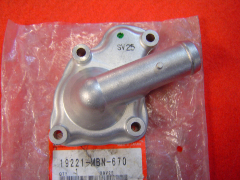 Couvercle pompe à eau Honda XR650 00/07 - Réf. 19221MBN670