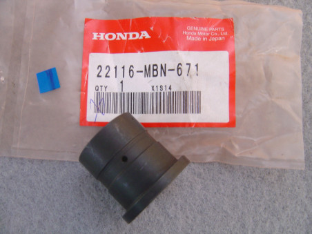 Bague épaulée Honda XR650R 2001-2006 | Réf. 22116MBN671