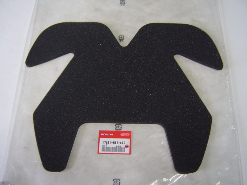 Mousse protection réservoir Honda XL1000V – Réf. 17531MBT610