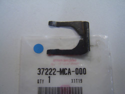 Agrafe de serrure de GL1800 HONDA 37222-MCA-000