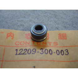 Joint queue de soupapes Honda CB750 CX500 CX650 - Réf 12209300003