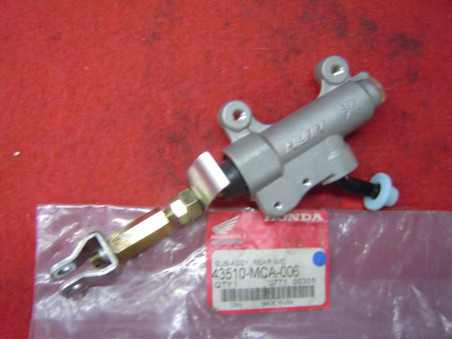 Maître cylindre frein AR Honda GL1800 2001-2007 | 43510MCA006