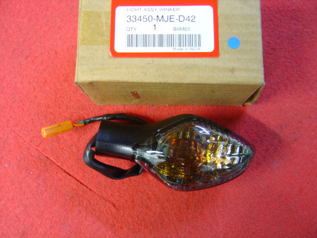 Clignotant AV gauche de CB650F 16/18 remplace 33450MJED41