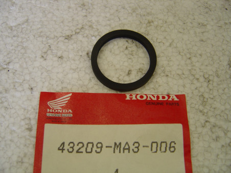 Joint de piston d'étrier AR (D27) pour divers modèles HONDA 43209-MA3-006