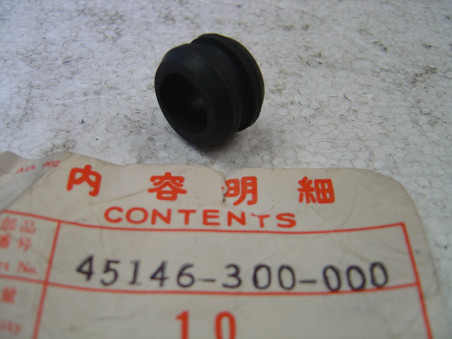 Caoutchouc du passe durite dans montage de frein CB750 FOUR HONDA 45146-300-000