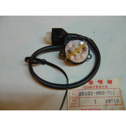 Embase Contacteur à Clefs Honda NX650 88-89 – Réf. 35101MN9711