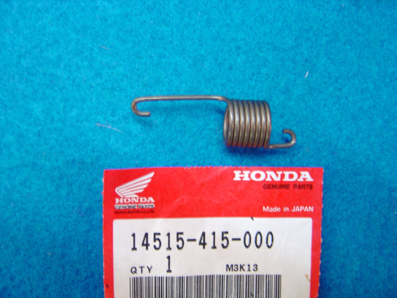 Ressort tendeur distribution Honda CX500 - Réf. 14515-415-000