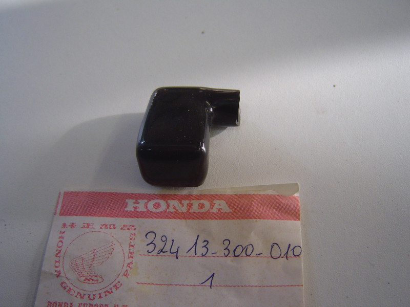 Protection Caoutchouc Cosse Batterie Honda 750 Four 32413-300-010