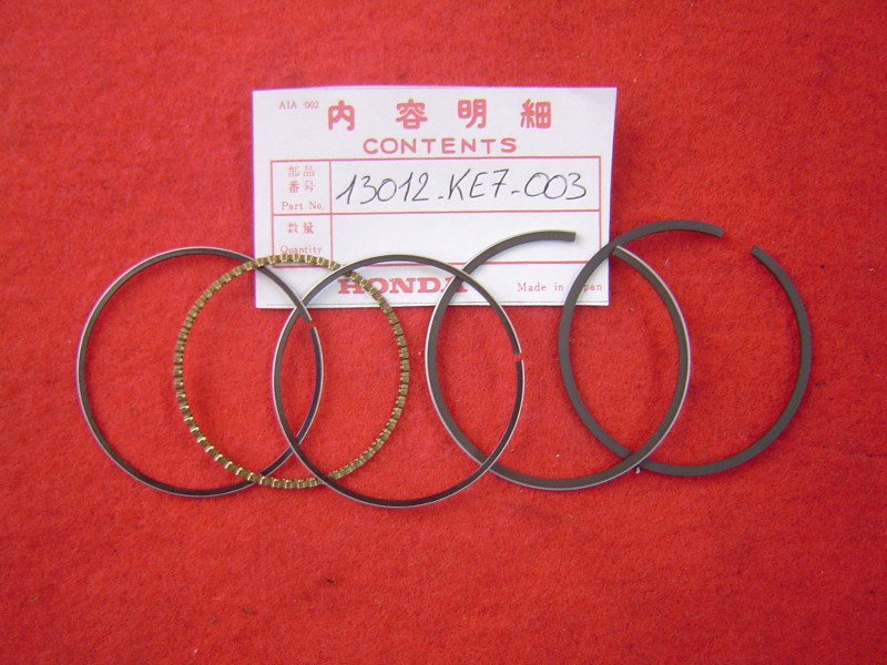 Jeu de segments cote 0,25 Honda VF400FD | 13012KE7003