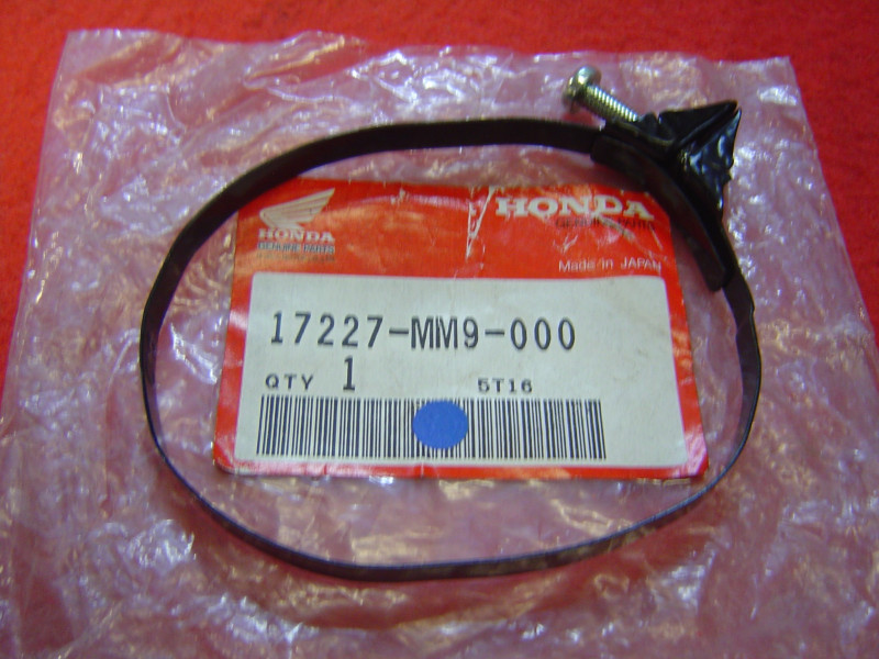 Collier conduit filtre à air Honda XL600V 87/98 - 17227MM9000