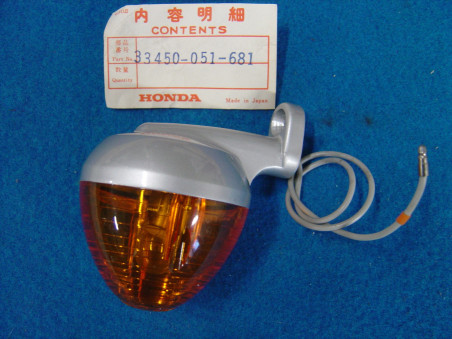 Clignotant AV gauche Honda SS50M | Réf. 33450051681