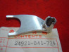 Fourchette pignon sortie boîte Honda SS50Z CD50 C50 - Neuve
