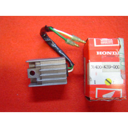 Régulateur Honda XL125RC XL200RD – Réf. 31400KB9000
