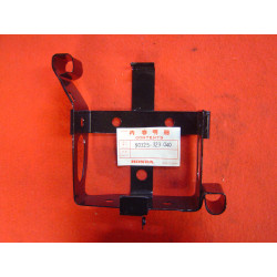 Support de batterie Honda CB500F CB550 – Réf. 50325323040