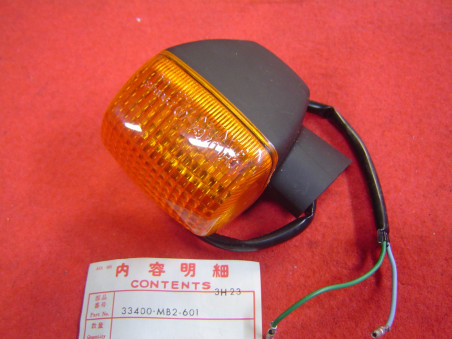 Clignotant avant droit Honda VF750FD FE – Réf. 33400MB2601
