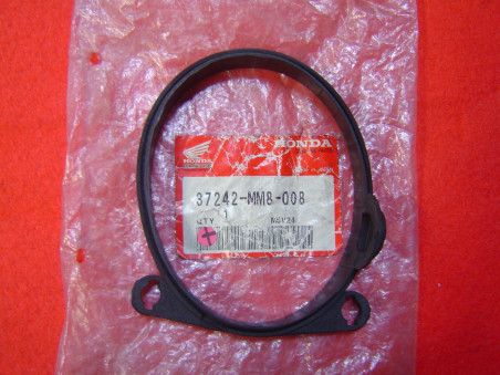 Caoutchouc compteur Honda VT1100C – Réf. 37242MM8008