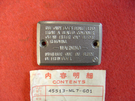 Couvercle Maître Cylindre Frein Honda VFR750F 86/87 - 45513ML7601