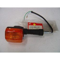 Clignotant avant droit Honda XL600LMF - 33300MK5407