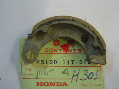 Mâchoire frein arrière Honda QR50 83-85 | Réf. 45120147672