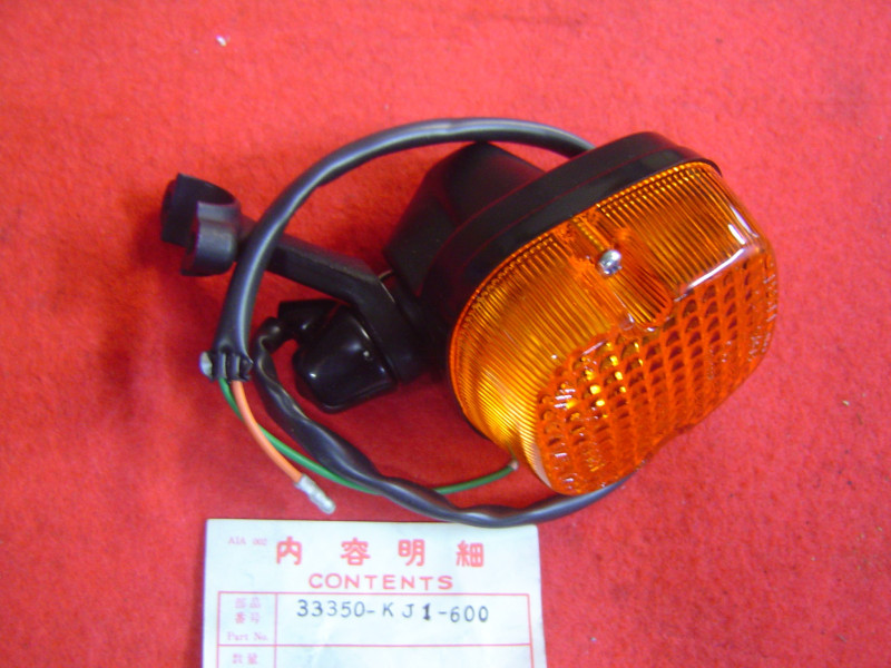 Clignotant avant gauche Honda MTX200 83 – Réf. 33350KJ1600