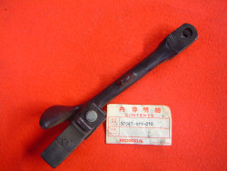Béquille latérale de GL1000K1 K2 remplace la reference 50540371000