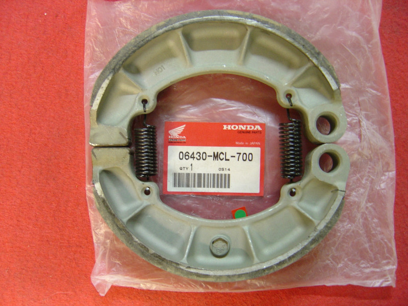 Mâchoires de frein AR Honda TRX500 01/10 – Réf. 06430MCL700