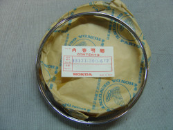 Cerclage de phare intérieur CB450 C5/K5-K7 CB500 CB550 CB750 HONDA 33121-300-672