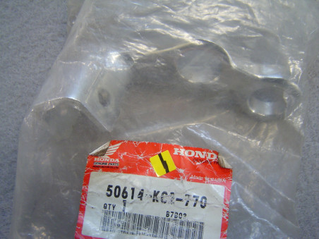 Support Repose-Pieds Droit Honda CM125C 50614KC2770