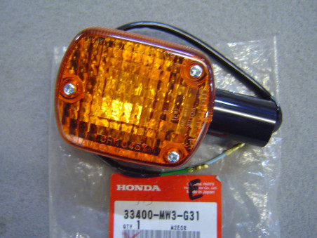 Clignotant avant droit Honda CB750F Sevenfifty 96-02 | 33400-MW3-G31