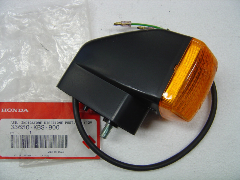 Clignotant arrière gauche Honda NSR125R 33650-KBS-900