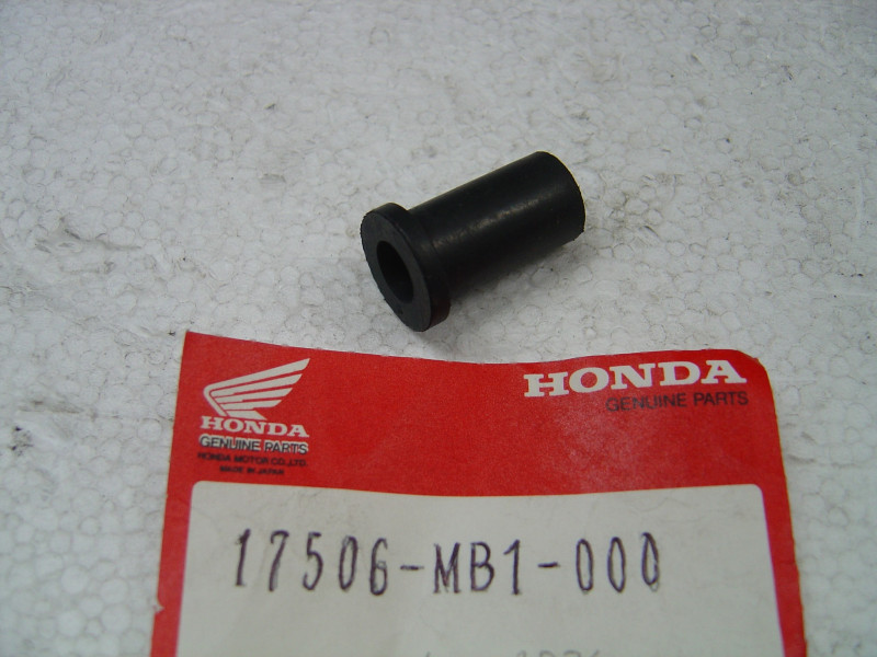 Caoutchouc montage réservoir Honda 17506-MB1-000