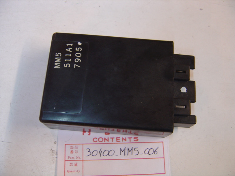 Boitier CDI (marque OKI) HONDA CBR1000F 87-88 30400-MM5-006