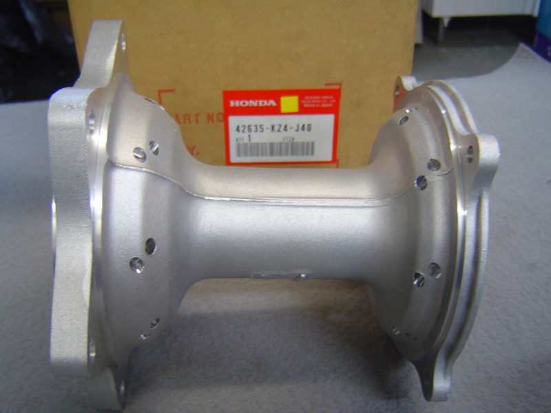 Moyeu roue arrière Honda CR 42635-KZ4-J40 | Pièce neuve