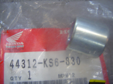 Entretoise axe roue avant Honda CR125R CR250R 88-89 | 44312KS6830
