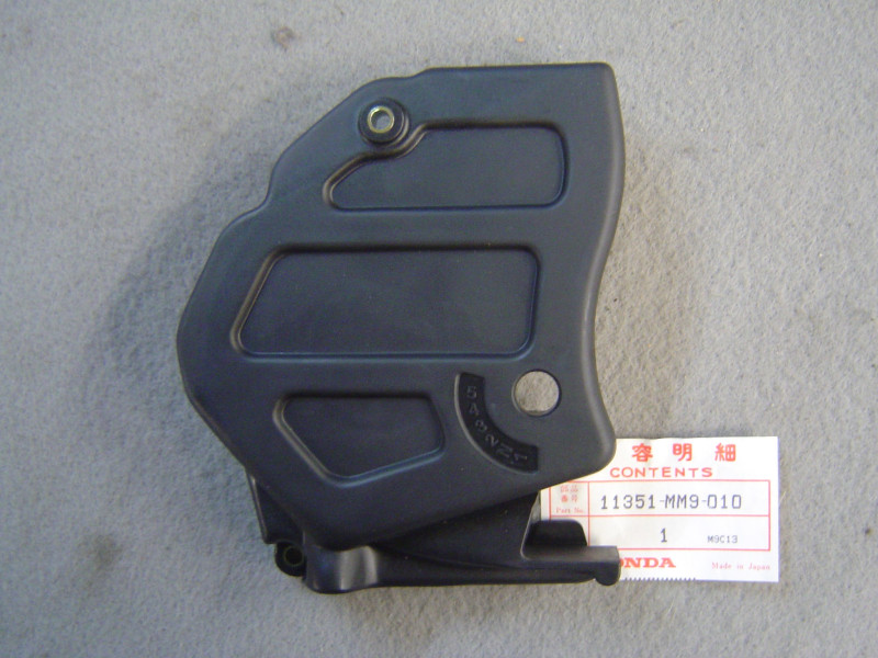 Couvercle Pignon Sortie Boîte Honda XL600V 88-96 | 11351MM9010