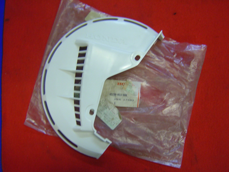 Cache Disque Avant Honda NX125 - Réf. 45330KS3900