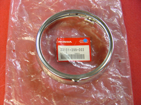 Cerclage phare STANLEY Honda CB125T - Réf. 33101399003