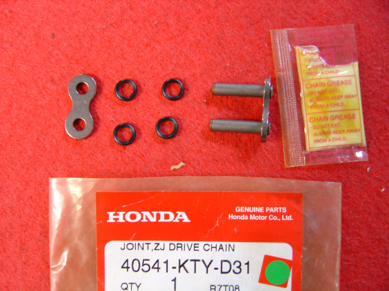 Maillon à river DID 428V13 Honda CBR125R - Réf. 40541KTYD31