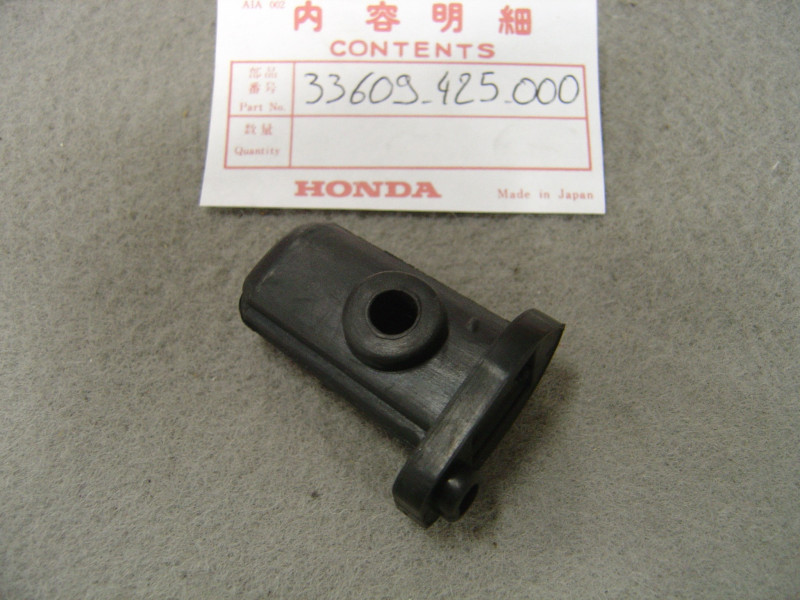 Silentbloc clignotant arrière Honda – Réf. 33609425000