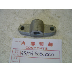 Bride axe support étrier AV Honda CB750K7 F1 - 45104405000