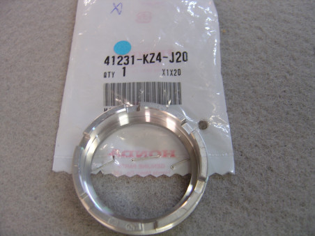 Écrou roulement moyeu roue Honda 41231-KZ4-J20
