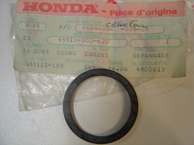 Joint Bocal Maître Cylindre Honda CB350 CB400 CB750 - Réf 45510300620