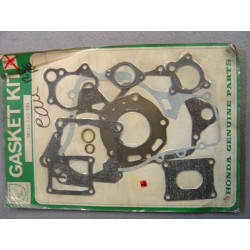 Pochette de joints moteur Honda CR215RE 84 - Réf 061A1KA3740