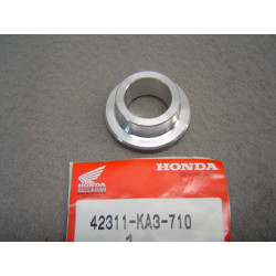 Entretoise roue AR gauche Honda CR125 CR250 - Réf 42311KA3710
