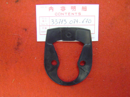 Caoutchouc feu arrière Honda Z50A ST50 ST70 SL125 - 33719-074-670