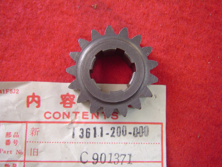 Pignon 17 dents Transmission Primaire Honda C90 - Réf 13611200000