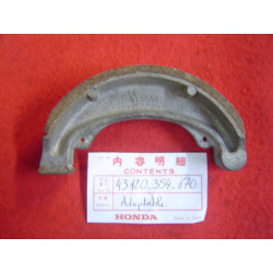 Machoire de frein AR adaptable D140x30 vendue à l'unité 43120-354-670A